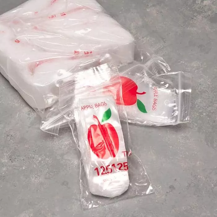 1000pcs 1.25″ x 1.25″ Plastic Baggies
