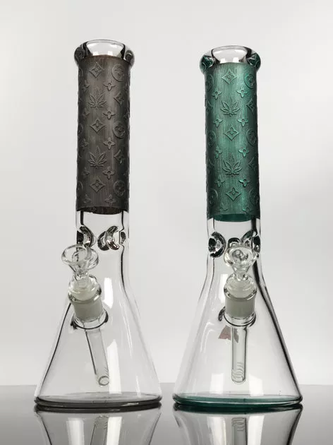 13" LV print beaker bong