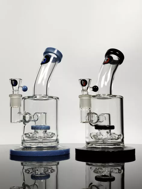 9" Trilogy Glass bent neck can