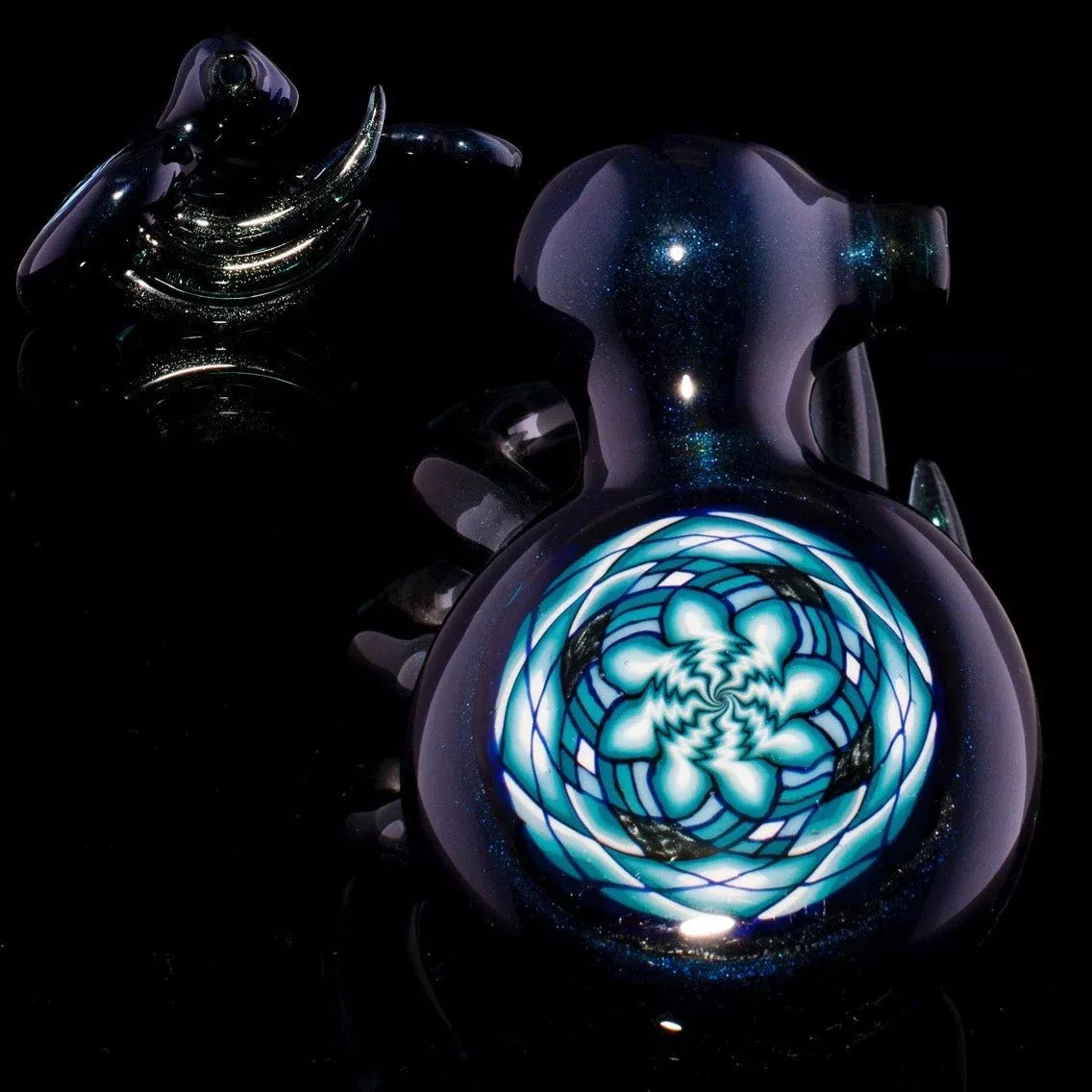 Adam Reetz Sherlock – Premium Glass Sherlock Pipe with Artistic Flair