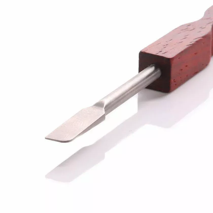 Bear Quartz Wooden Dab Tools – Assorted End Designs for Versatile Handling