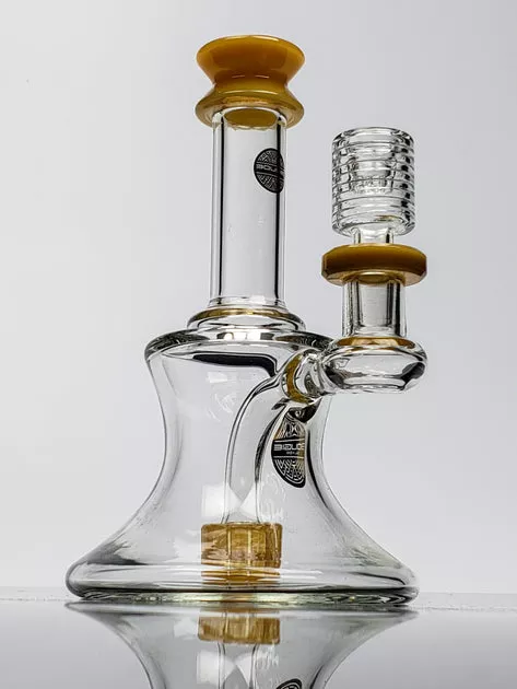 Bougie mini pinched beaker with yellow mouthpiece & shower-head