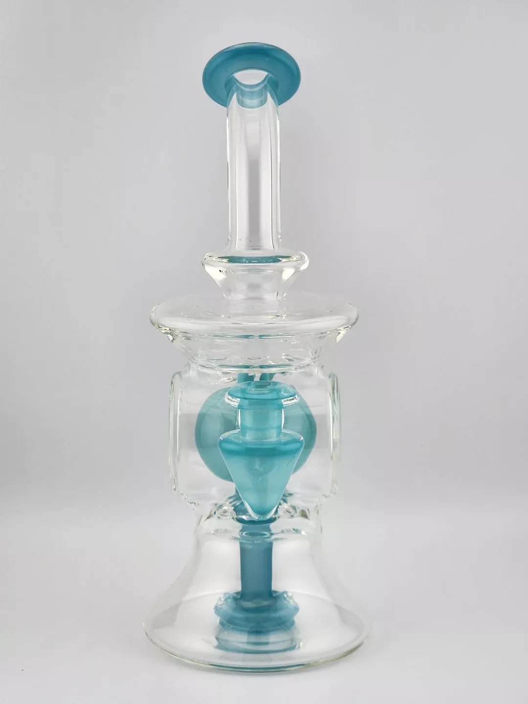 Bro D Glass Hypogeum Recycler with Color Accent – Precision Filtration & Bold Design