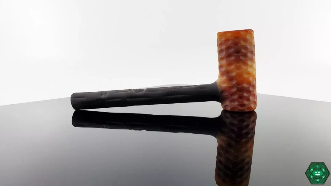 Deranged Lion Corn Cob Pipe - Handcrafted Smoking Accessory
