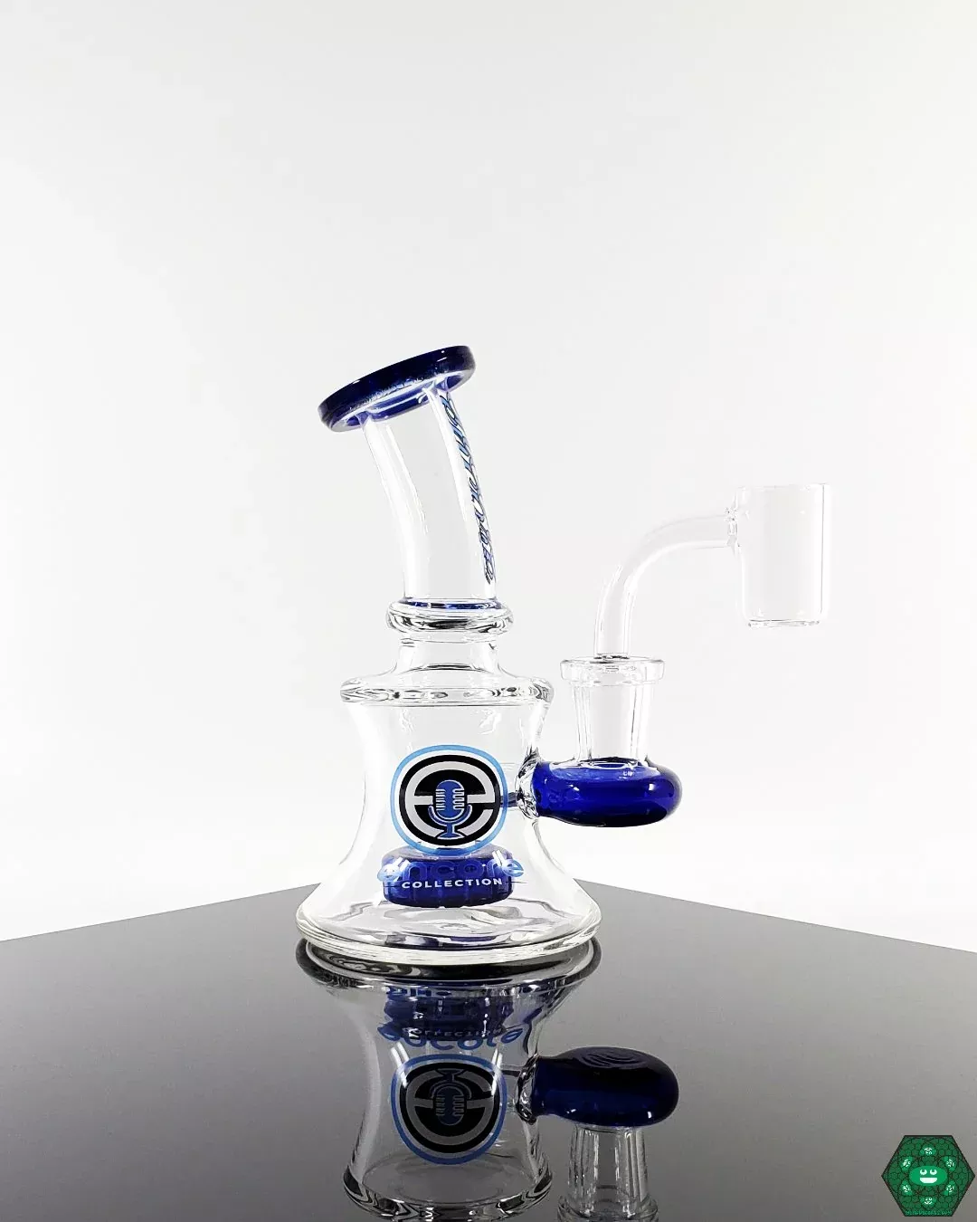 Encore Glass 5” Baby Classic Banger Hanger | Compact Rig with Quartz Nail | 16-Hole Perc