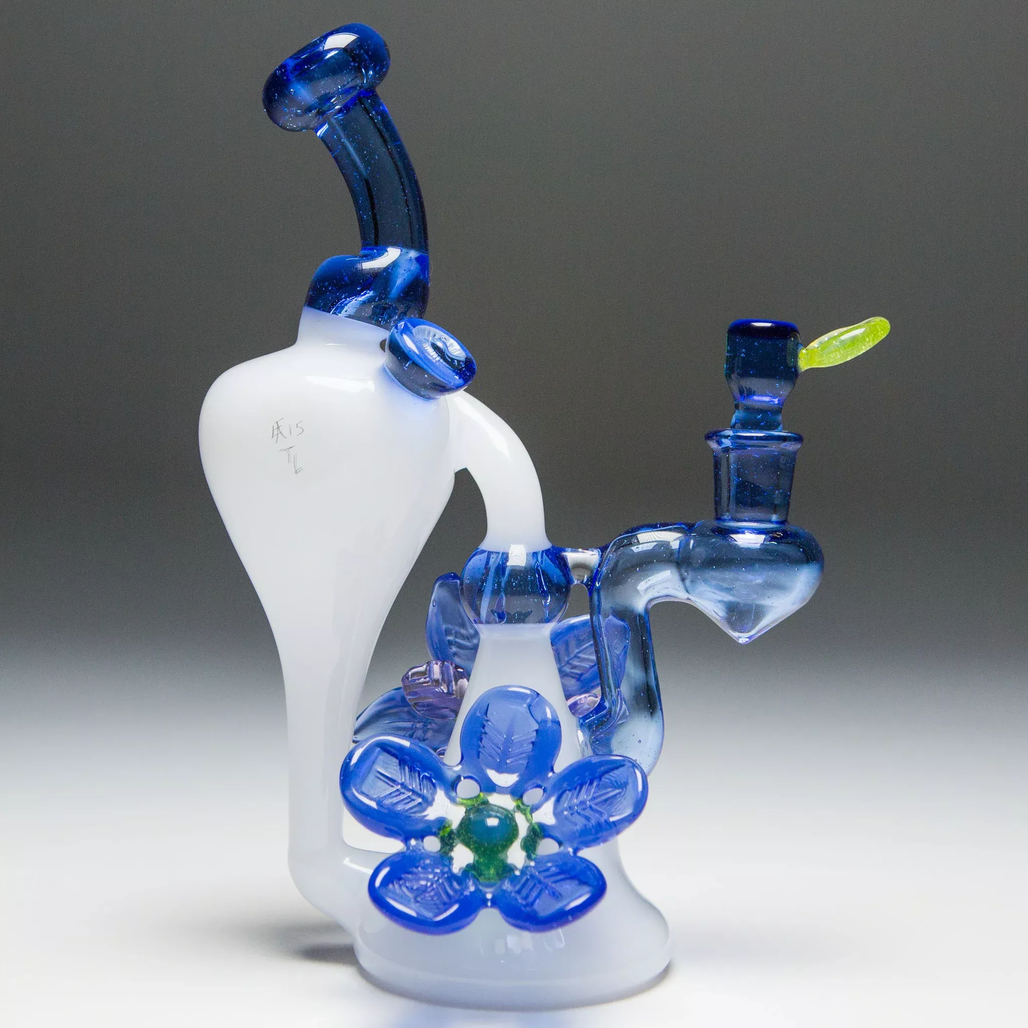 Erik Anders x Tara Leigh - Recycler