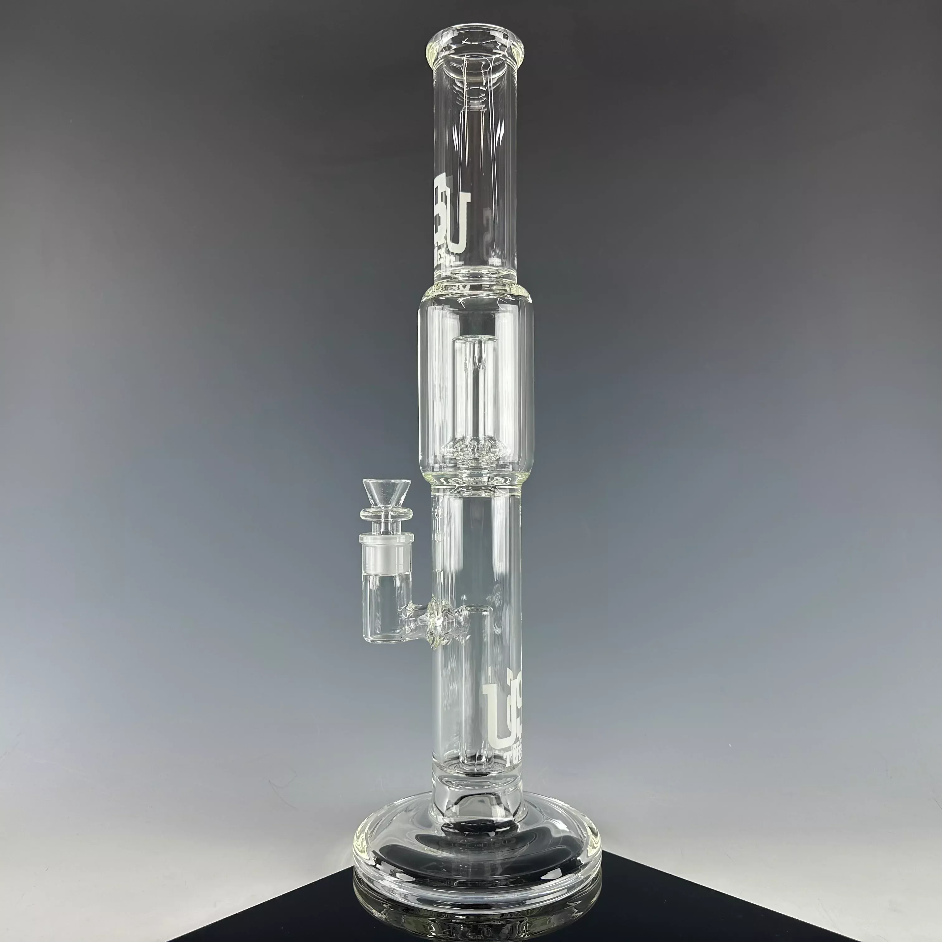 Fixed Straight Foot to Circ Waterpipe by US Tubes