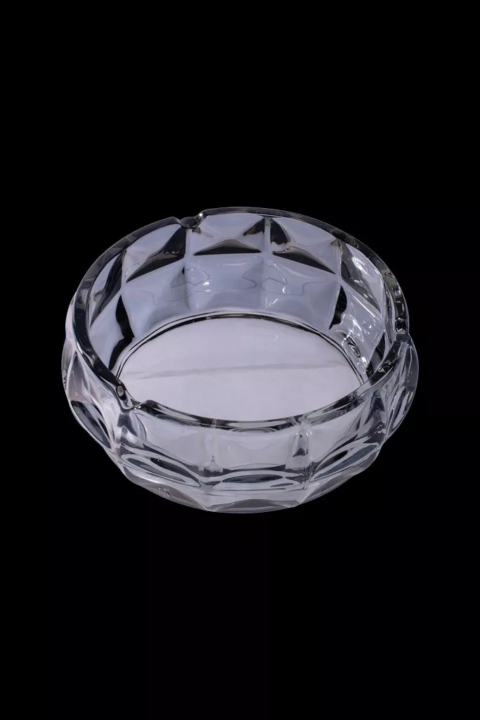 Fujima Exquisite Faceted Glass Ashtray – Clear Smoke