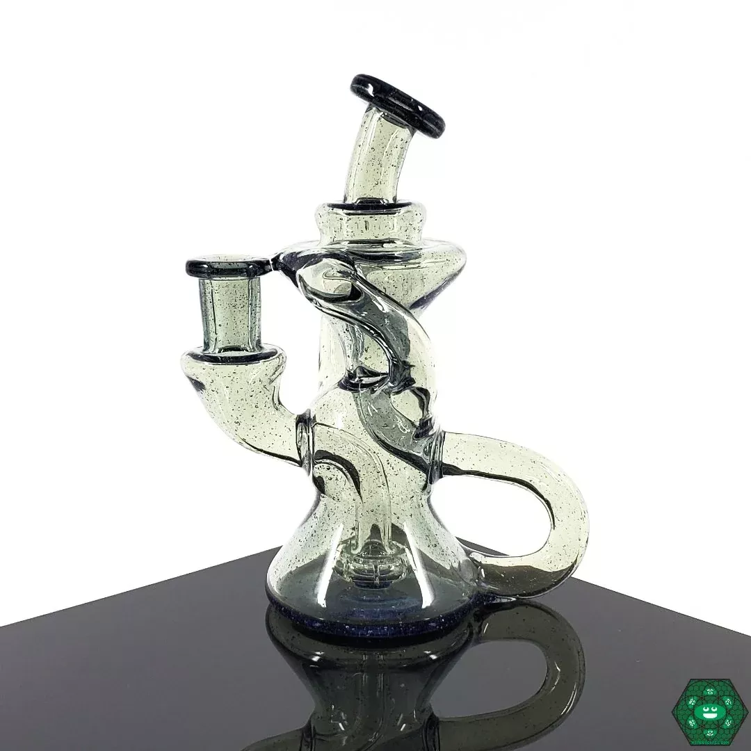 Happy Time Glass Dual Uptake Klein - 8-Hole Perc, 10mm Female Joint | Unique Compact Water Pipe