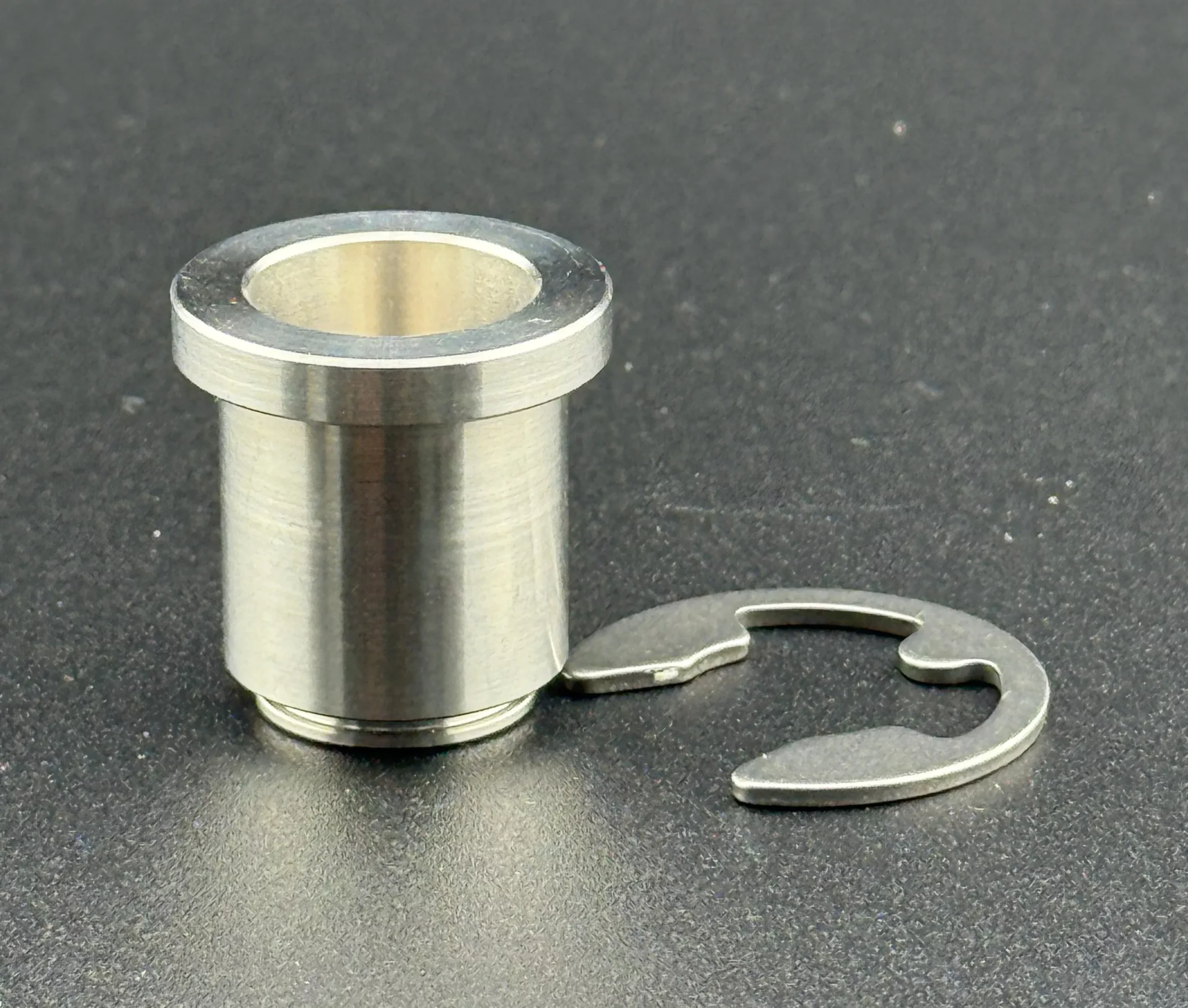 IO 20mm - 16mm Barrel Coil Adapter w/ clip by IO Mfg.