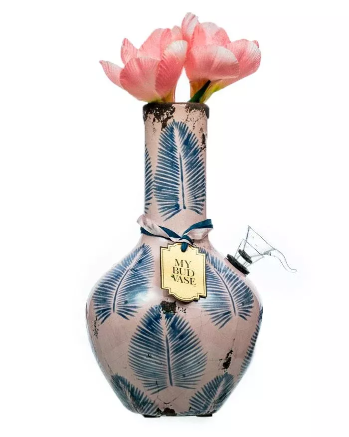 My Bud Vase "Pakalolo" Water Pipe