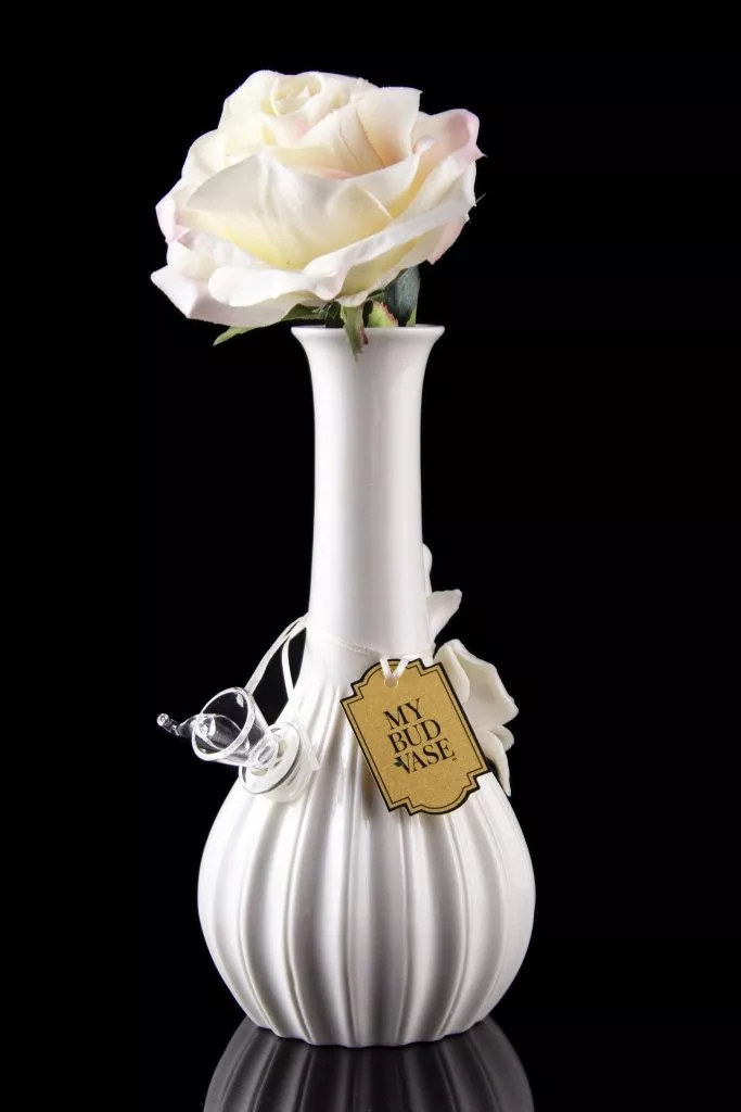 My Bud Vase Rose Porcelain Vase Bong