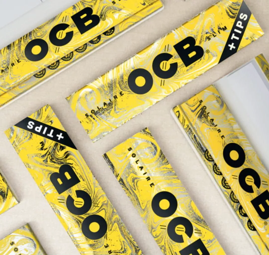 OCB Solaire Ultra-Thin Rolling Papers for a Smooth Burn