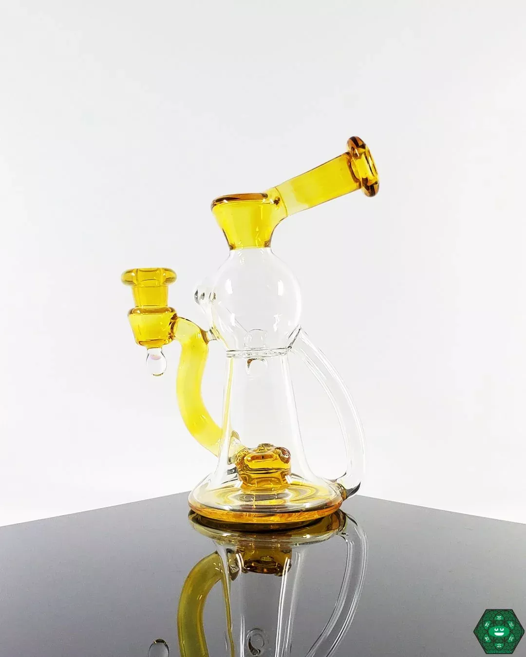 OM Glass Co Water Slide – Precision Recycler with Dynamic Flow