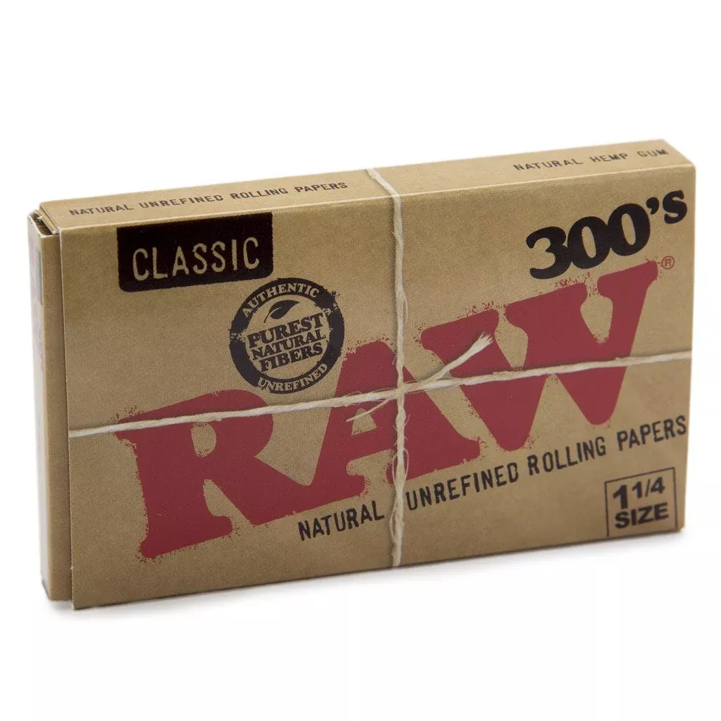 RAW Classic 1 1/4 300s – Creaseless Unbleached Rolling Papers