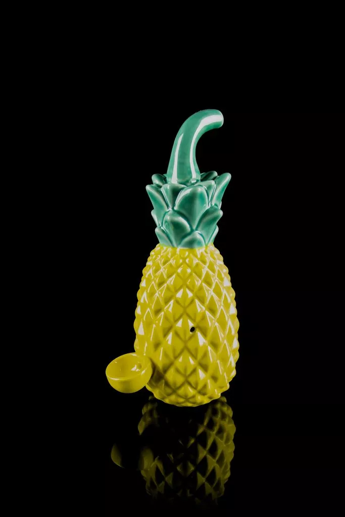 Roast & Toast Pineapple Ceramic Pipe