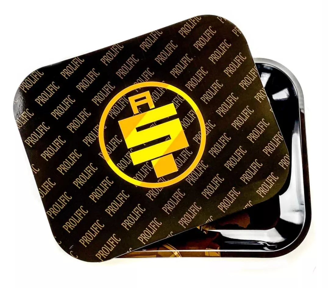 Smokerolla Magnetic Lid Rolling Tray - Compact & Secure