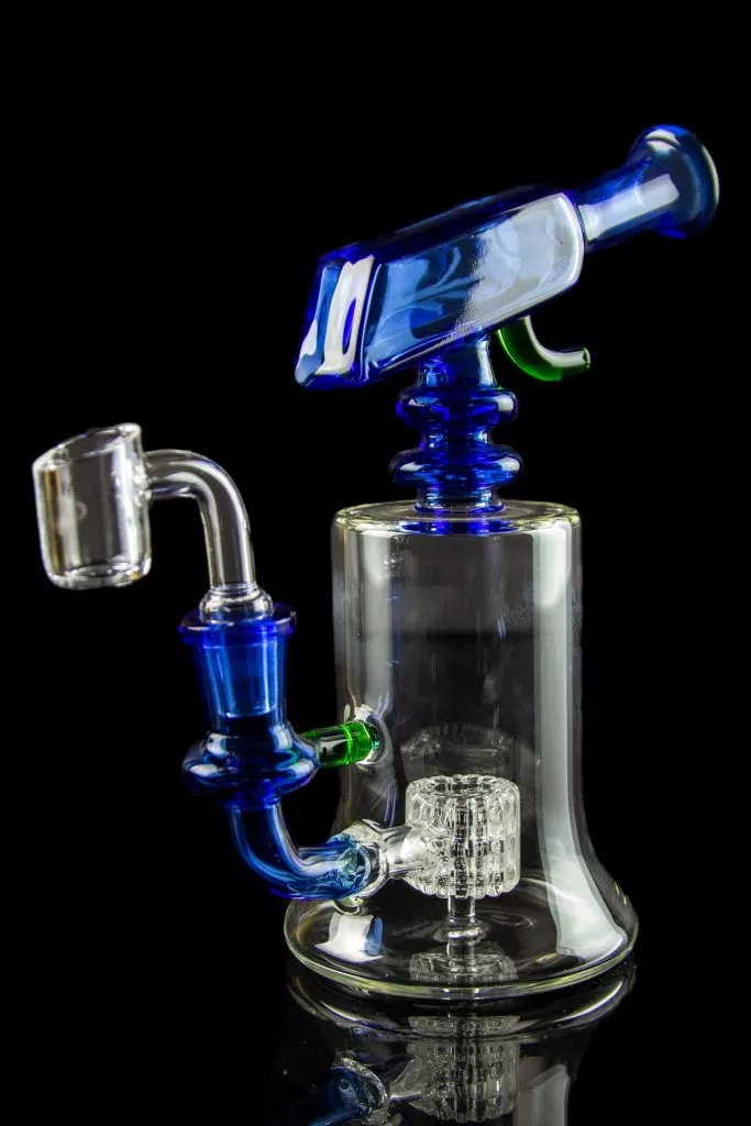 The “Squirt Gun” Dab Rig with Quartz Banger