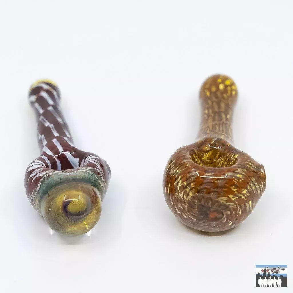 Sugar Mattys Coil Spoons – Handcrafted Glass Pipes with Complex Patterns