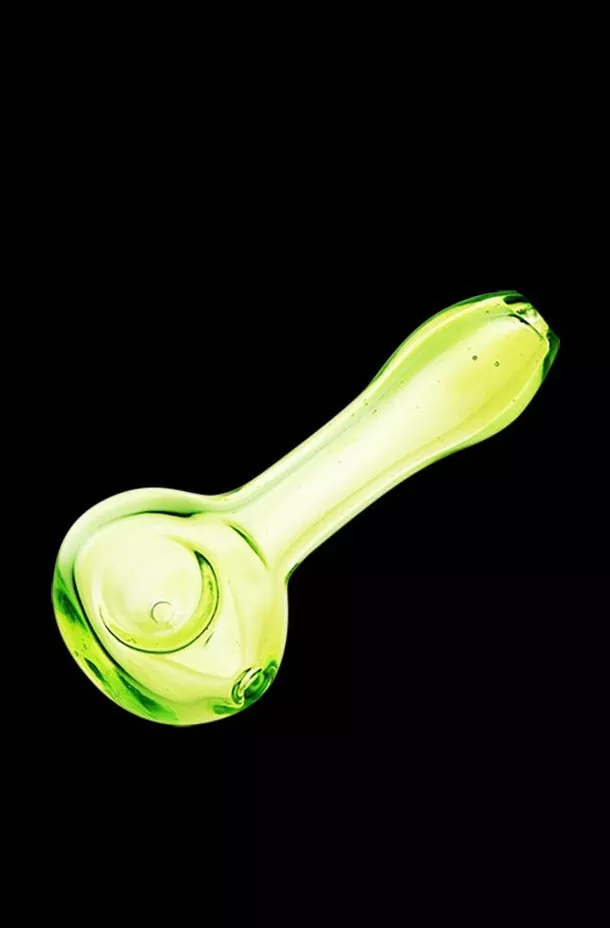 Translucent Spring Green Spoon Pipe